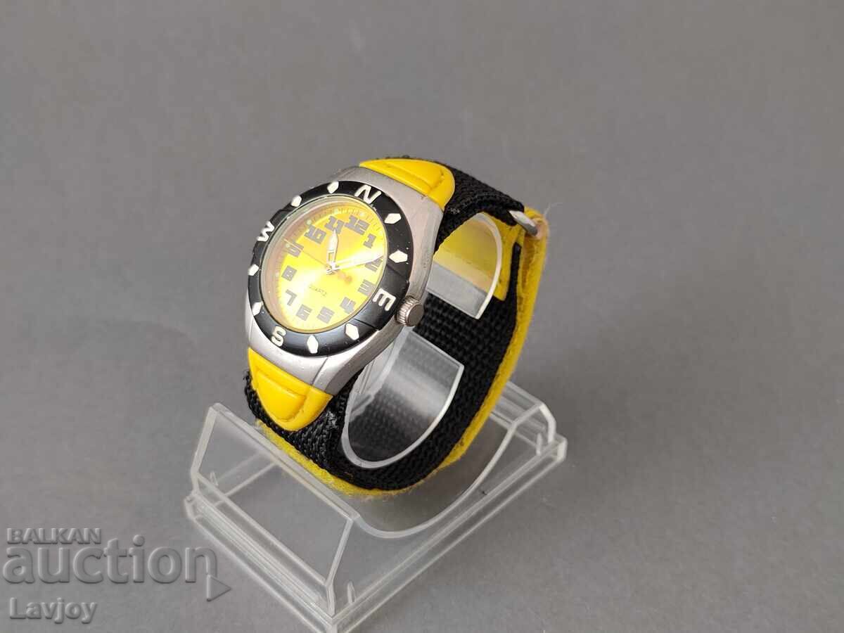 Delivery of Diver-type wristwatch