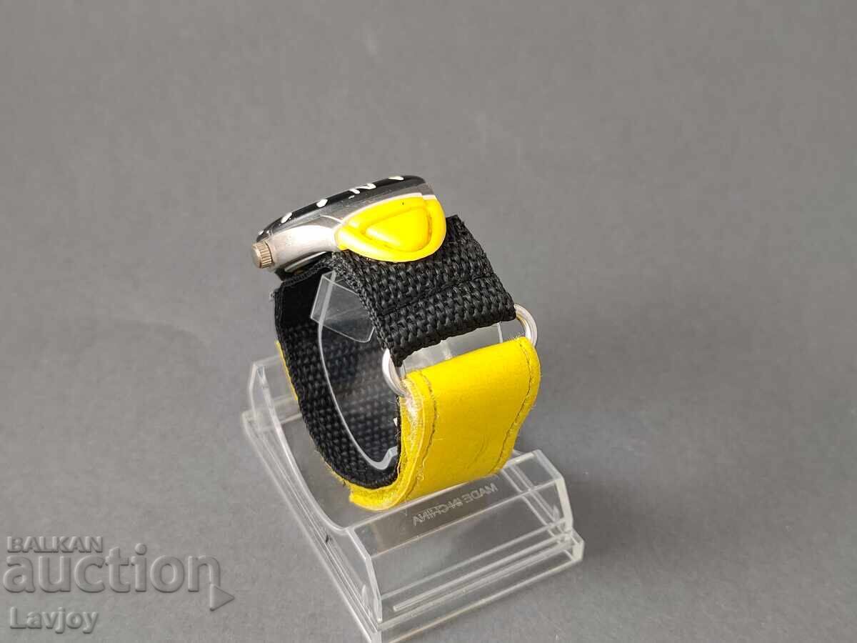Diver-type wristwatch - 5