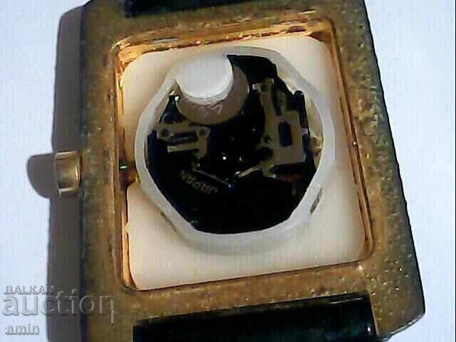 2 old watches working - 6 2 old watches working - 6