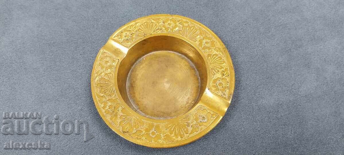 scrumieră veche - 6 scrumieră veche - 6