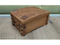 Кутия дървена за ценители