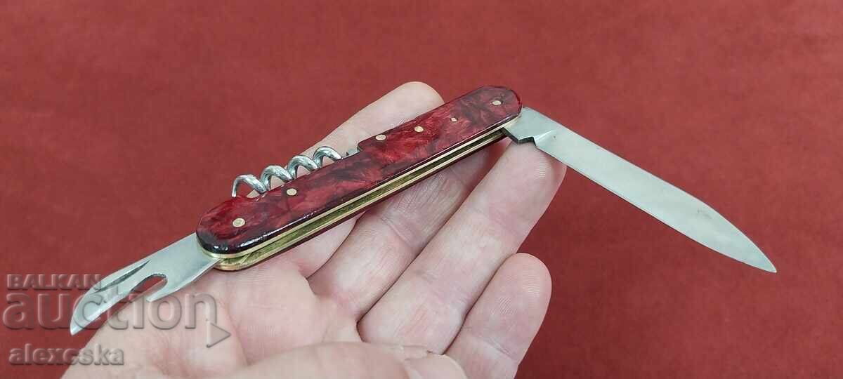 Κοινωνικό μαχαίρι αγκάθι