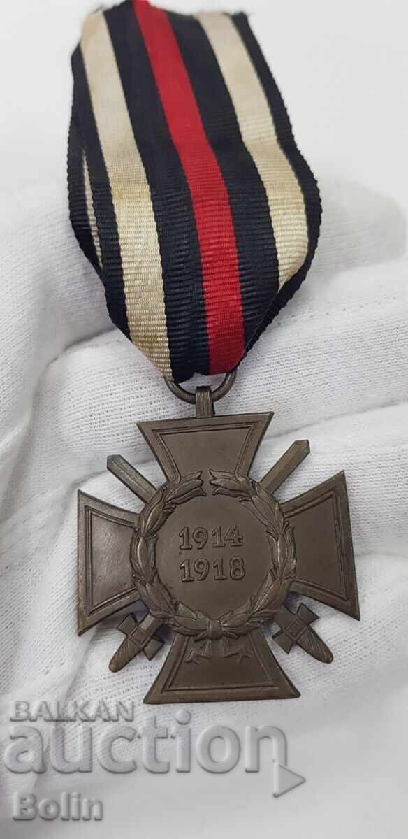 Collectible cross, medal with swords Germany 1914-1918