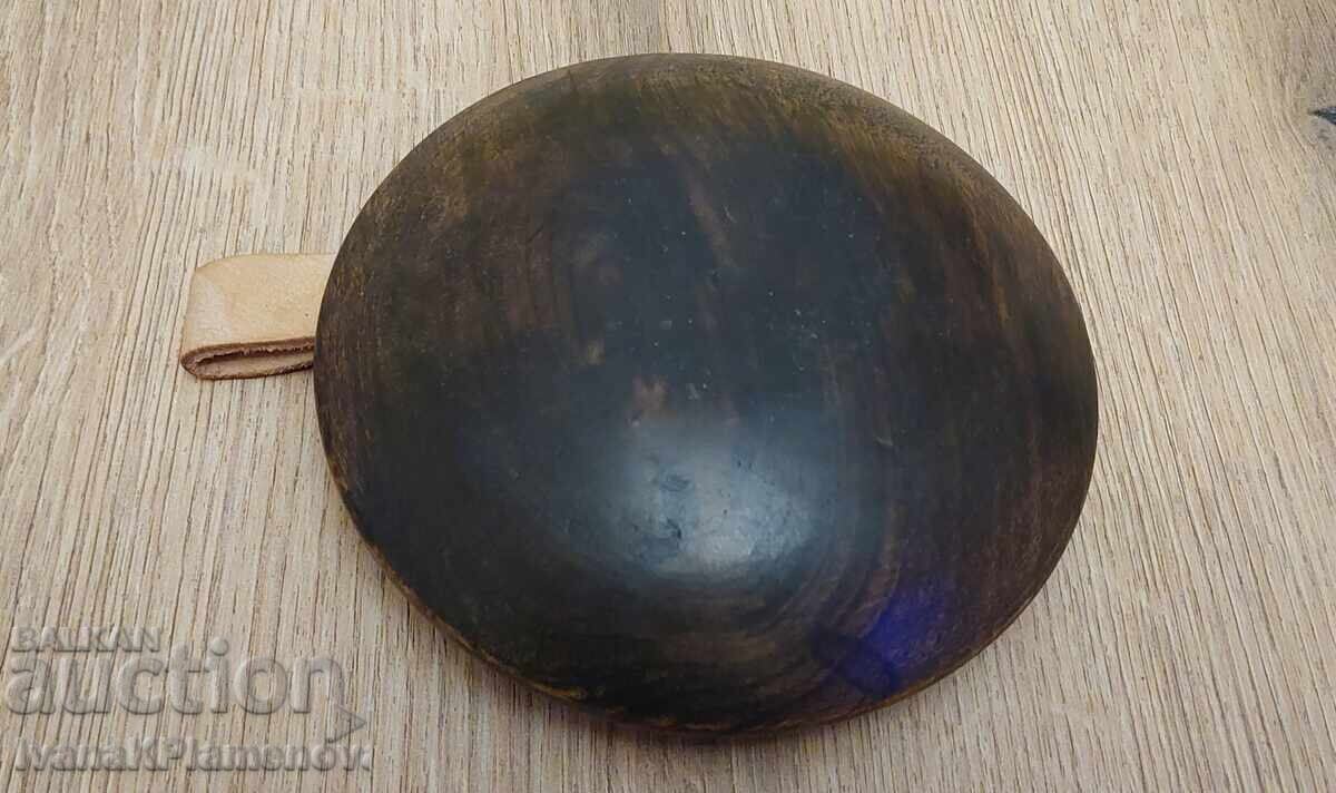 Παράδοση Κηροπήγιο ξυλόγλυπτο για γνώστες