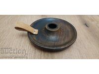 Κηροπήγιο ξυλόγλυπτο για γνώστες