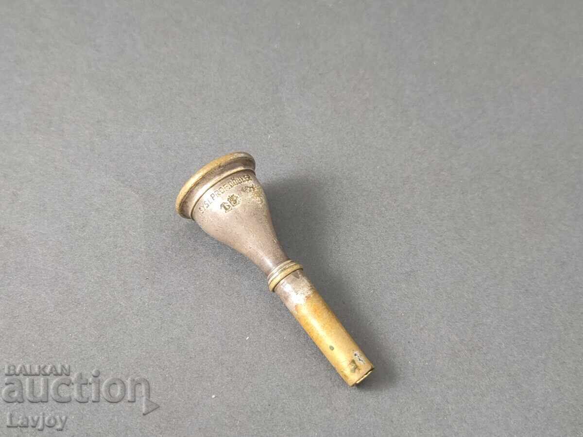 Licitație Botniță germană argintată Licitație Botniță germană argintată