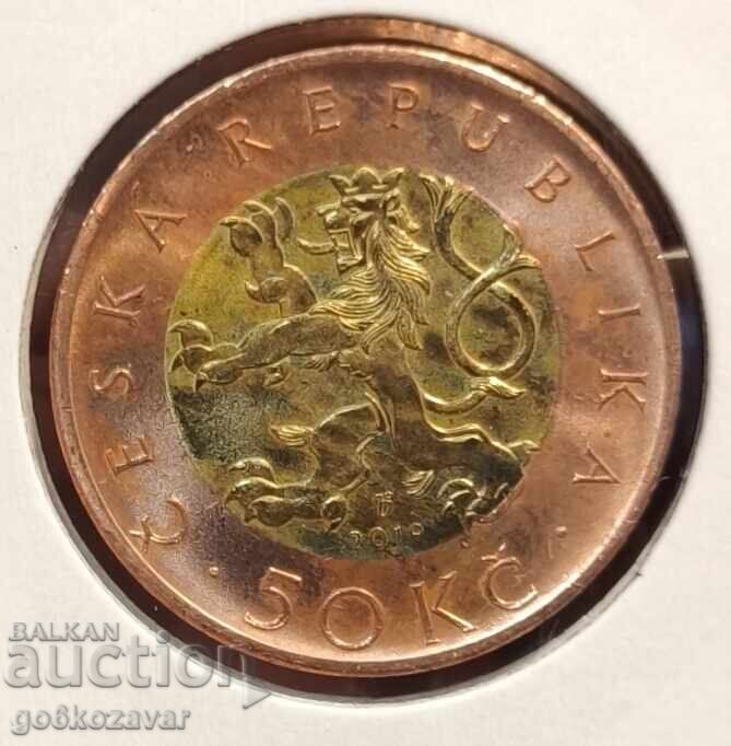 Чехия 50 крони 2010г UNC