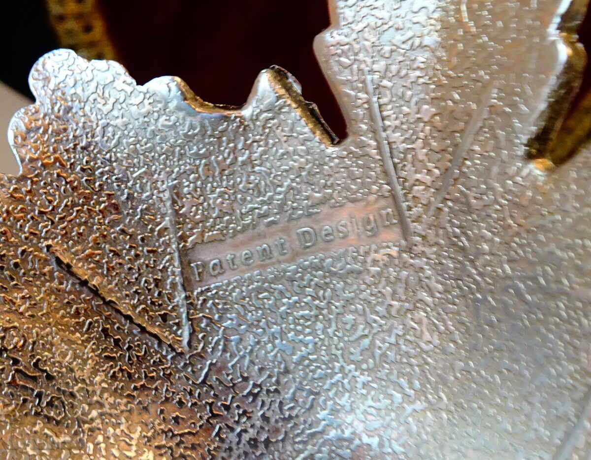 Δημοπρασία Ασημένιο κηροπήγιο με αμπέλια και σταφύλια, με σήμανση