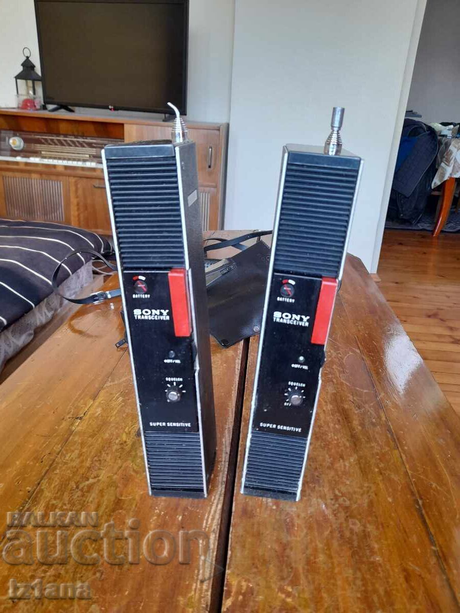 Stații radio CB SONY vechi cu preț 280.00 BGN | € 143.16