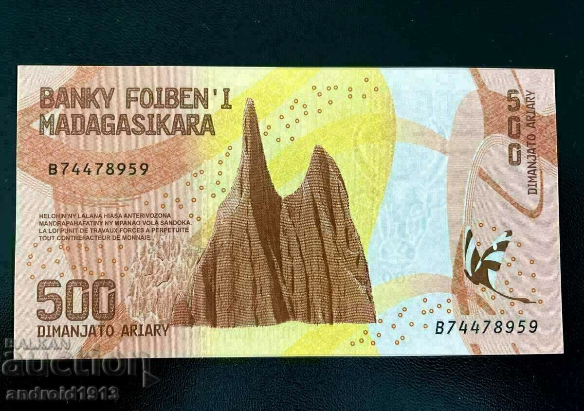 MADAGASCAR - TOP PRICE!! 500 ARIARY 2017, UNC with price 1.98 BGN | € 1.01 MADAGASCAR - TOP PRICE!! 500 ARIARY 2017, UNC with price 1.98 BGN | € 1.01
