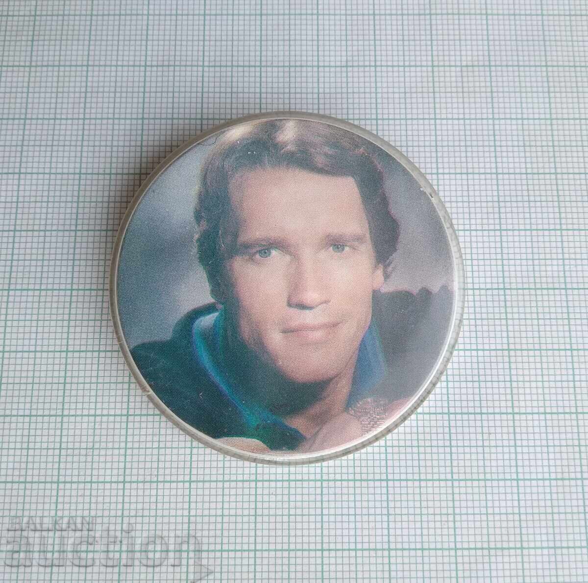 18571 Badges - Arnold Schwarzenegger with price 1.00 BGN | € 0.51