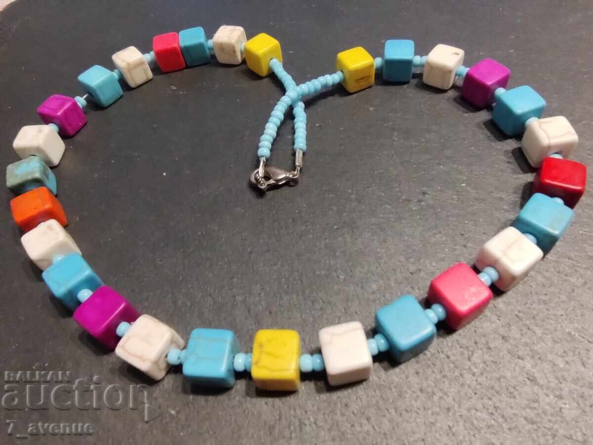 Necklace, stone: Howlite dice/cubes 19.03.2025 - 6 Necklace, stone: Howlite dice/cubes 19.03.2025 - 6