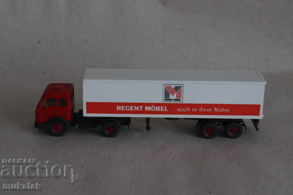 Auction  WIKING H0 1/87 MERCEDES TIR TRUCK MODEL CAR