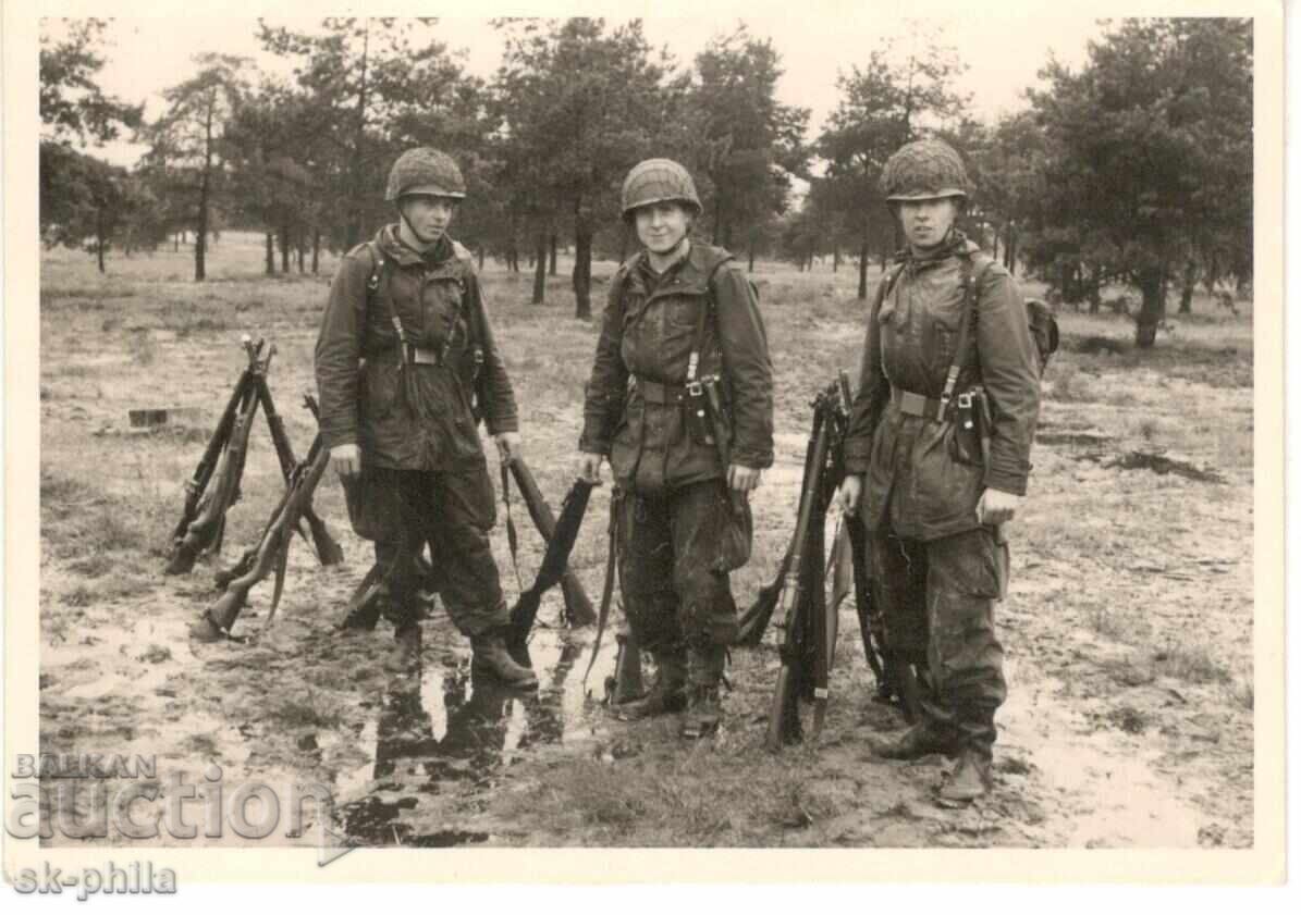 Παλιά φωτογραφία - Γερμανοί στρατιώτες Παλιά φωτογραφία - Γερμανοί στρατιώτες