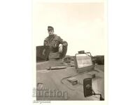 Стара снимка - На бойната машина