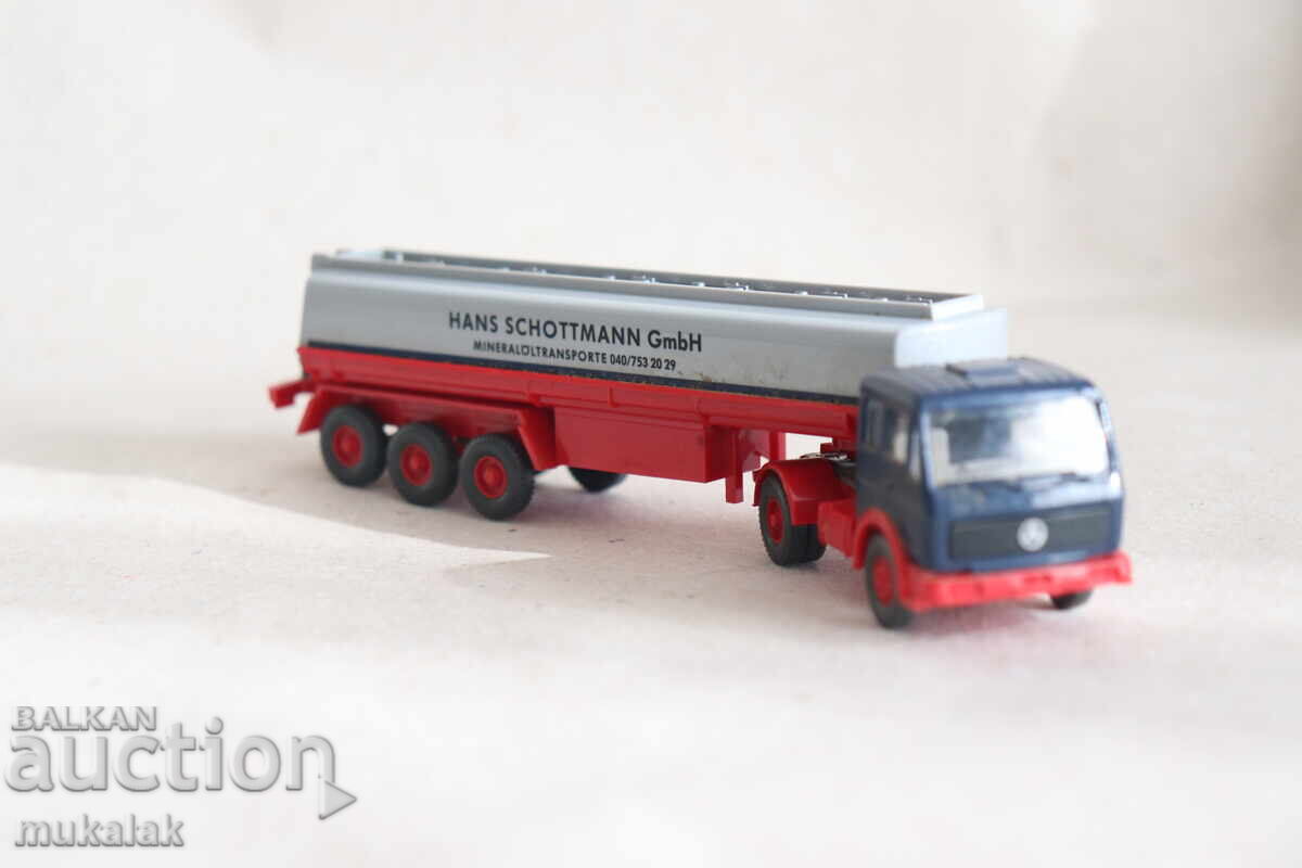 WIKING H0 1/87 MERCEDES TRUCK MODEL CAR TANKER - 5 WIKING H0 1/87 MERCEDES TRUCK MODEL CAR TANKER - 5