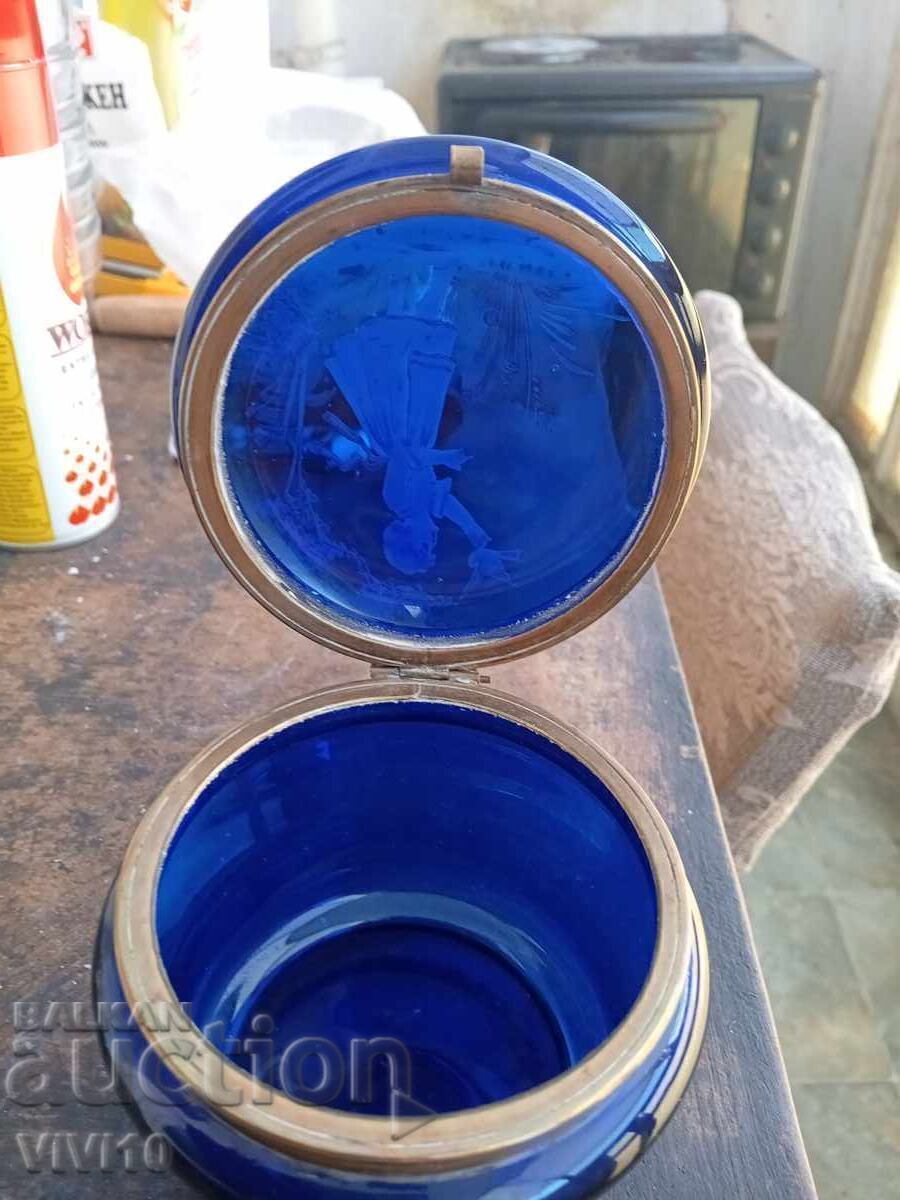 Auction  Antique jewelry box, bronze, gold plating, enamel