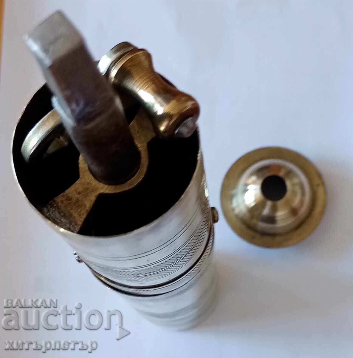 Delivery of »®« Manual Coffee Grinder Retro Bronze Grinder