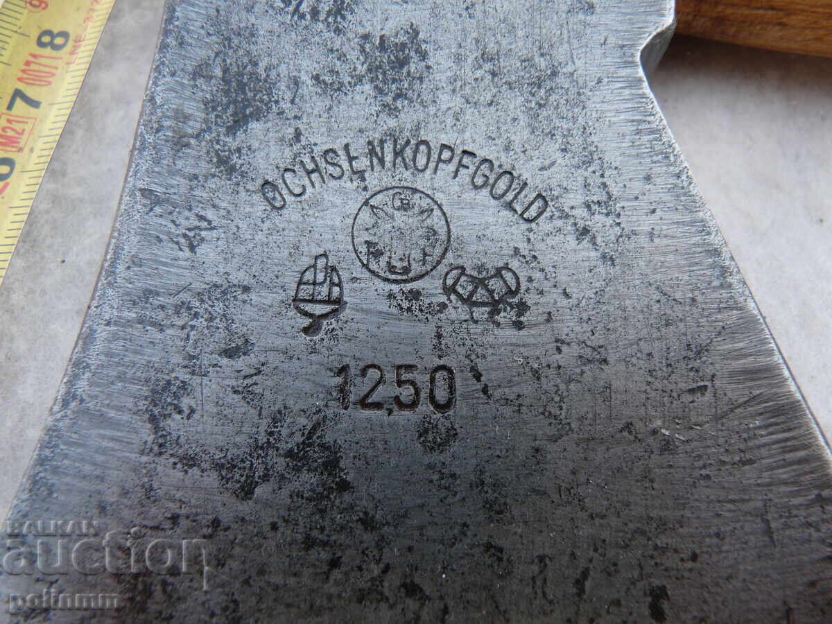Old German Oshenkopf Axe - 551 with price 100.00 BGN | € 51.13