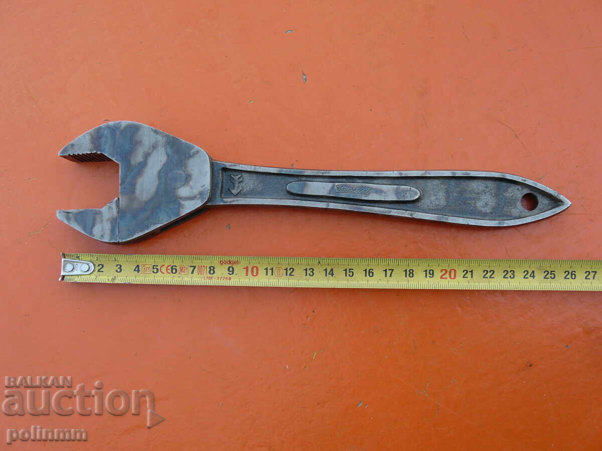 Quality Adjustable Wrench - 306 with price 50.00 BGN | € 25.56