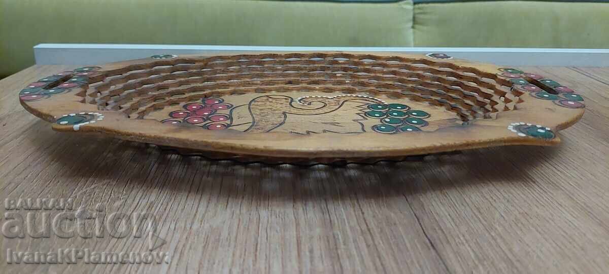 Delivery of Woodcarving for connoisseurs