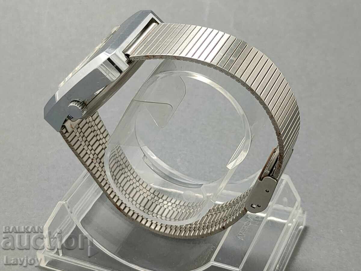 Delivery of America digital automatic Delivery of America digital automatic