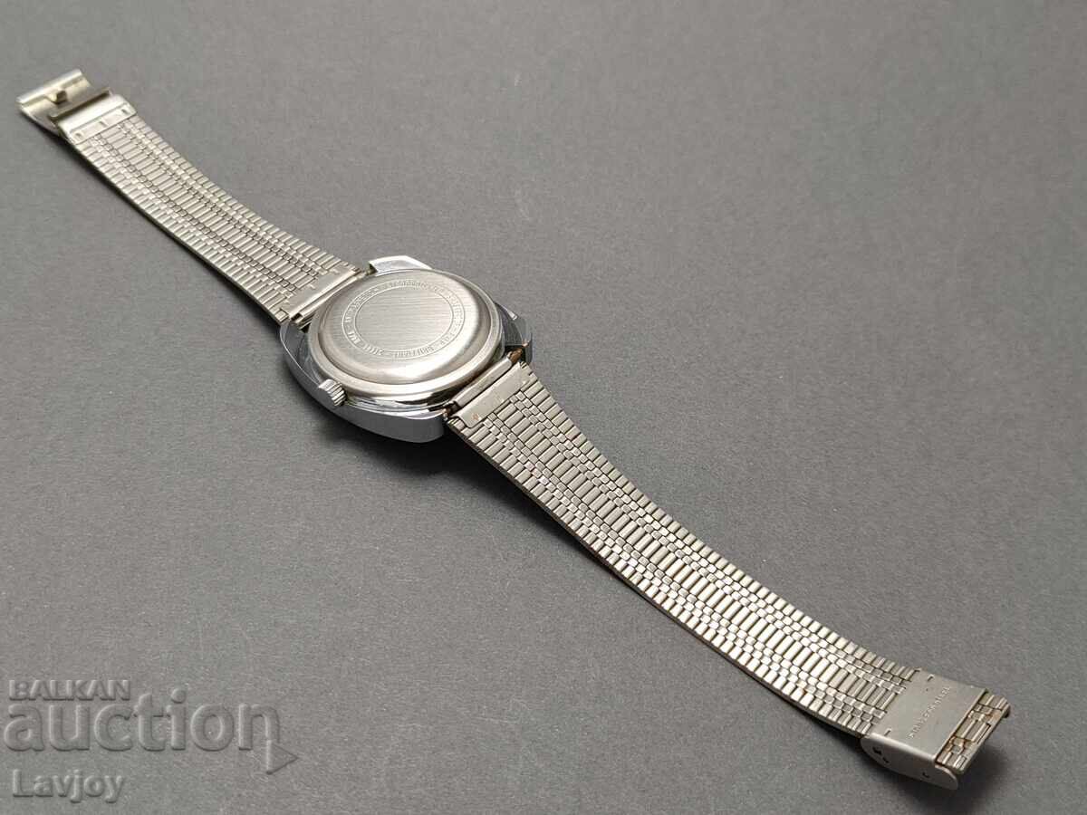 America digital automatic - 6 America digital automatic - 6