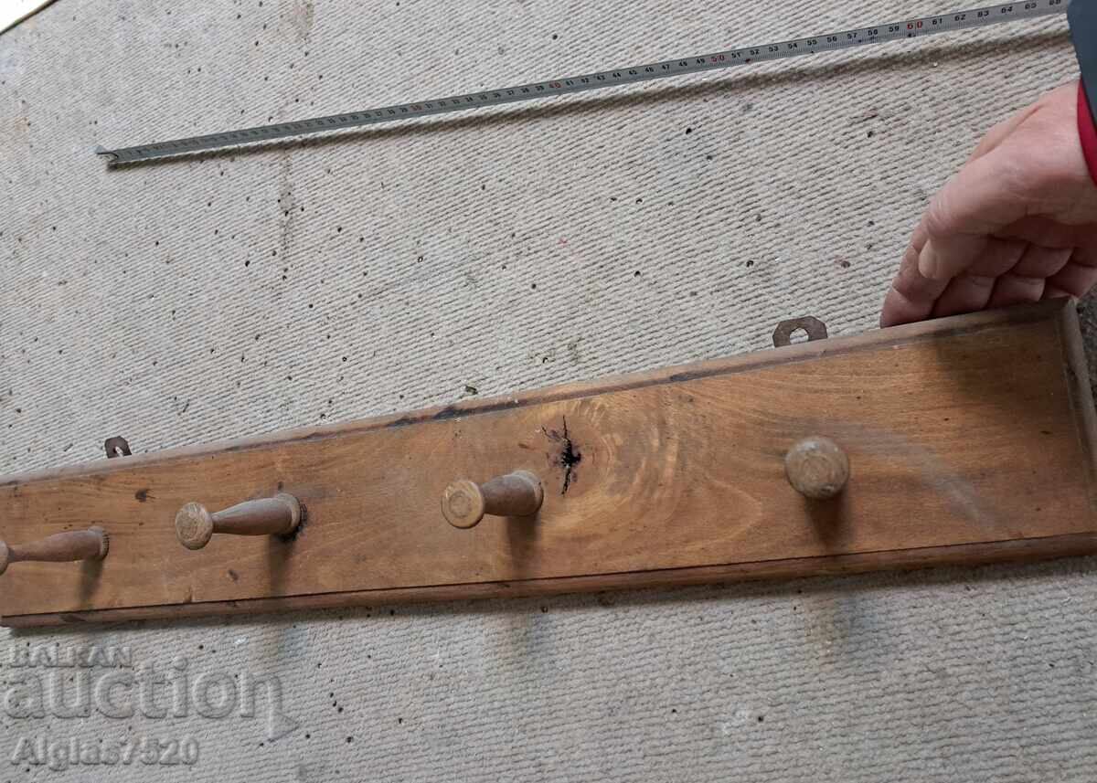 Δημοπρασία Παλιά ξύλινη κρεμάστρα Δημοπρασία Παλιά ξύλινη κρεμάστρα