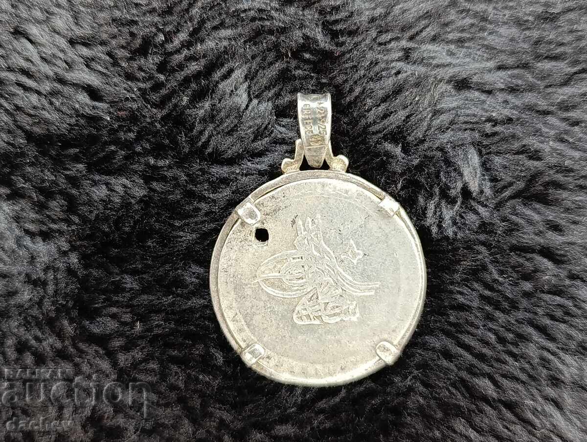 Delivery of Rare antique silver coin purse pendant jewelry costume Delivery of Rare antique silver coin purse pendant jewelry costume