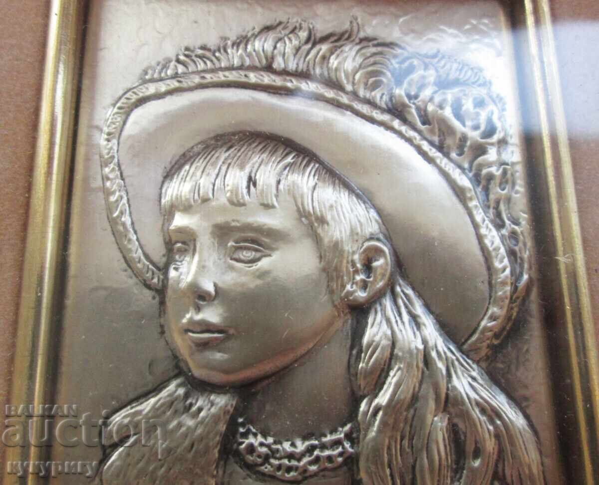 Delivery of Beautiful, original silver wall decoration inspired by Renoir Delivery of Beautiful, original silver wall decoration inspired by Renoir