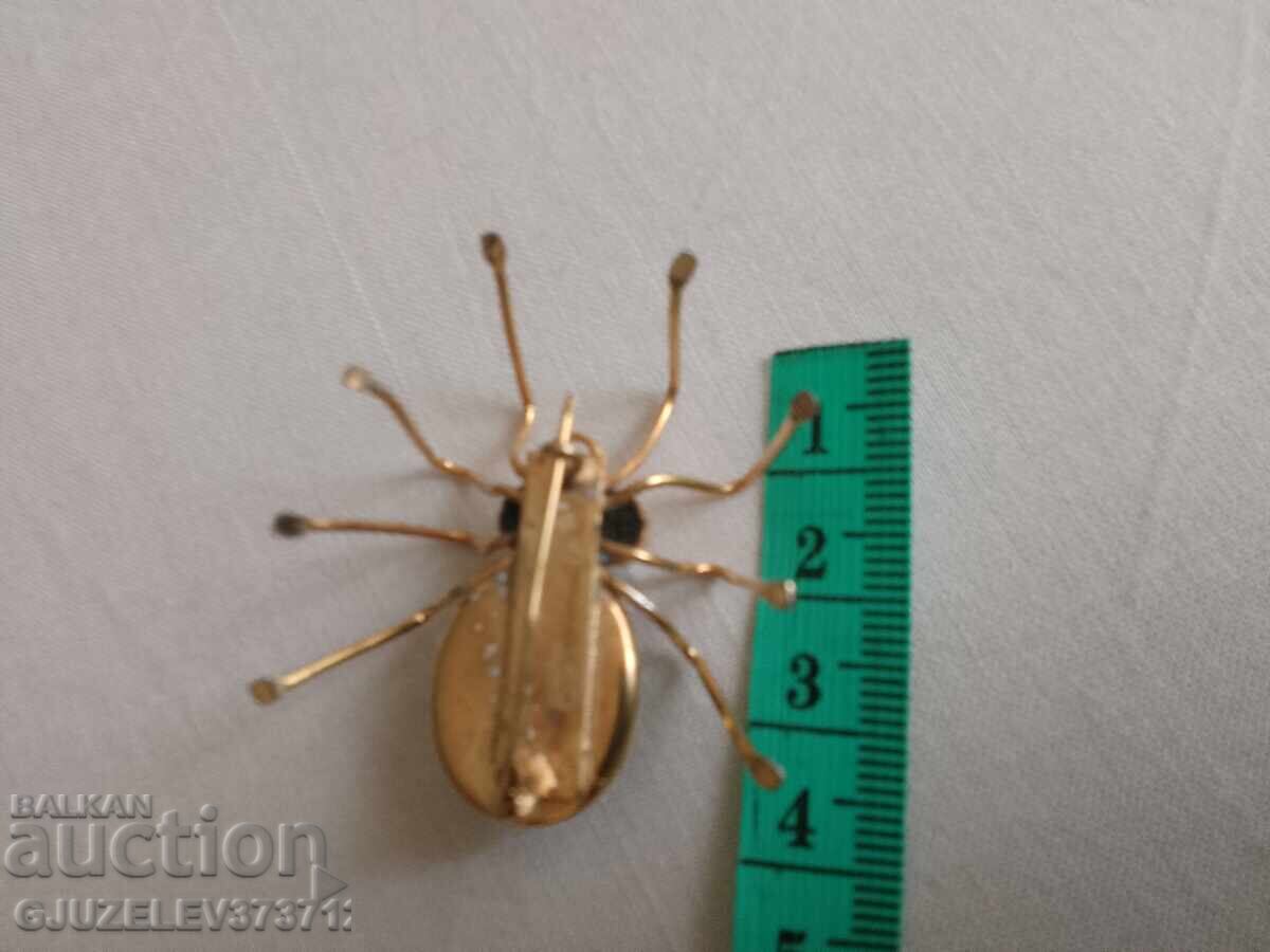 Auction Art Deco brooch spider green stone Auction Art Deco brooch spider green stone