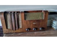 Old radio receiver