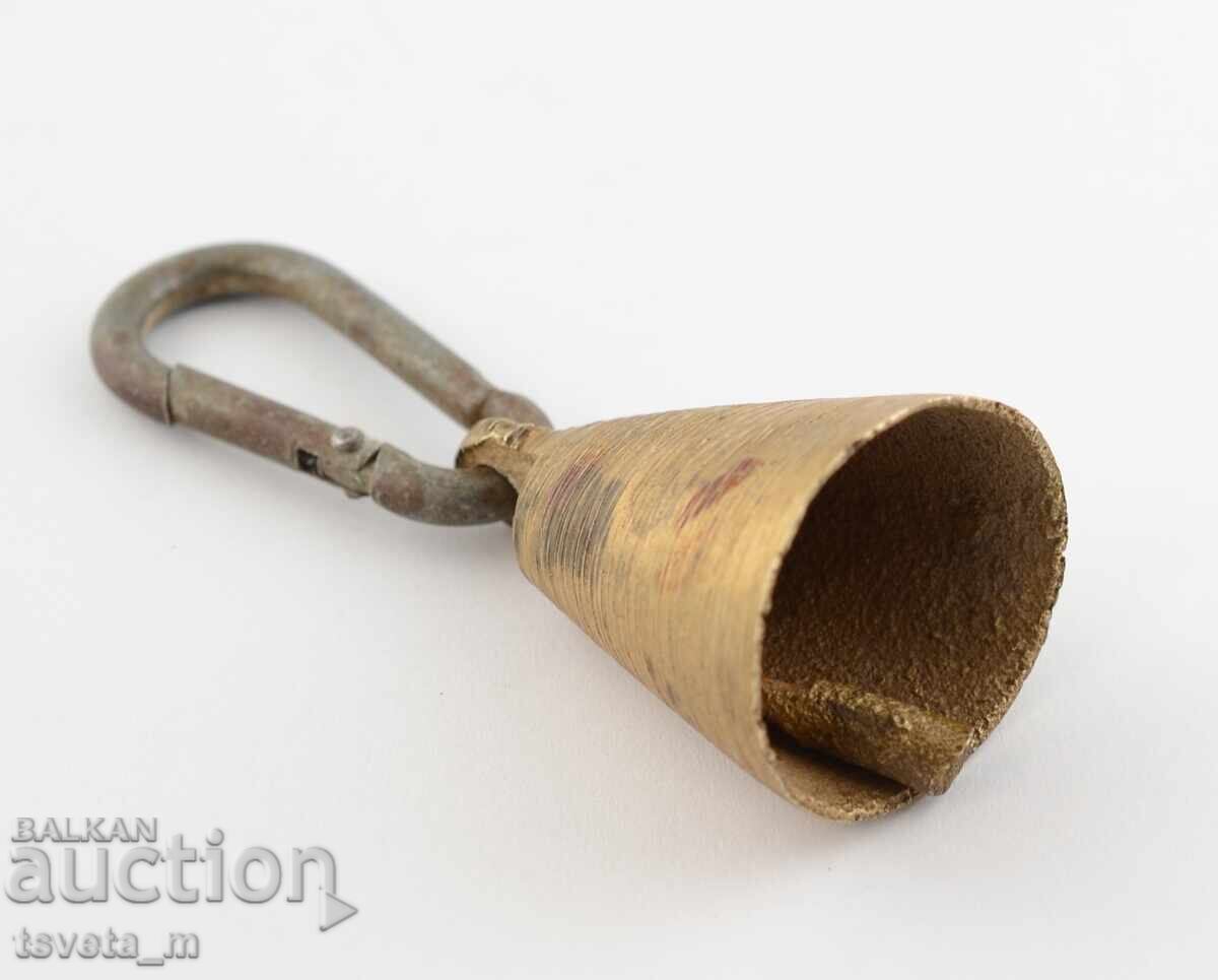 Delivery of Bronze BELL, CHIME, BELL Delivery of Bronze BELL, CHIME, BELL