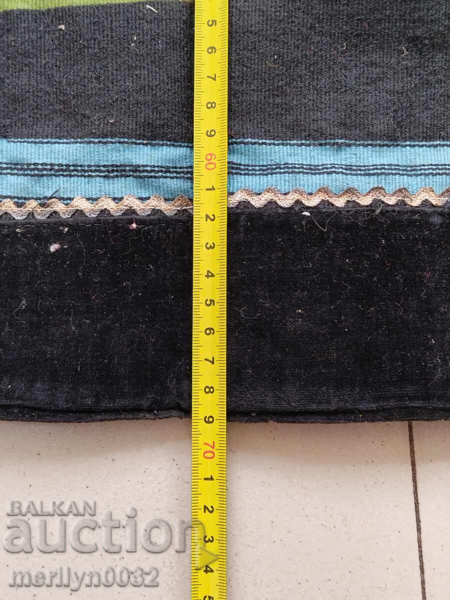 Delivery of Vintage handmade apron Delivery of Vintage handmade apron