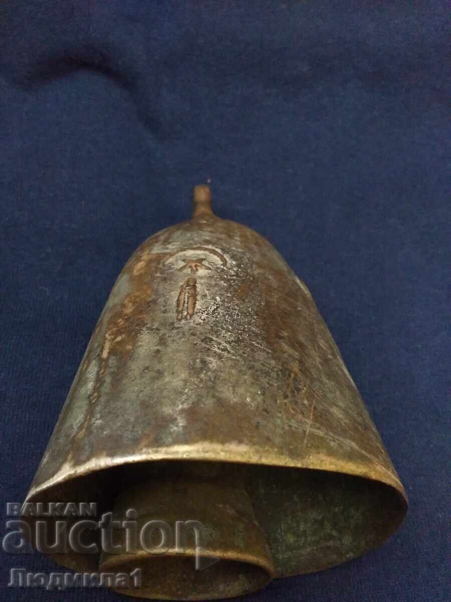 CHAN cu preț 100.00 BGN | € 51.13 CHAN cu preț 100.00 BGN | € 51.13