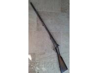 Pușcă de vânătoare, cu două țevi, cu șocuri, cu percuție, cu avans, cu ejectoare