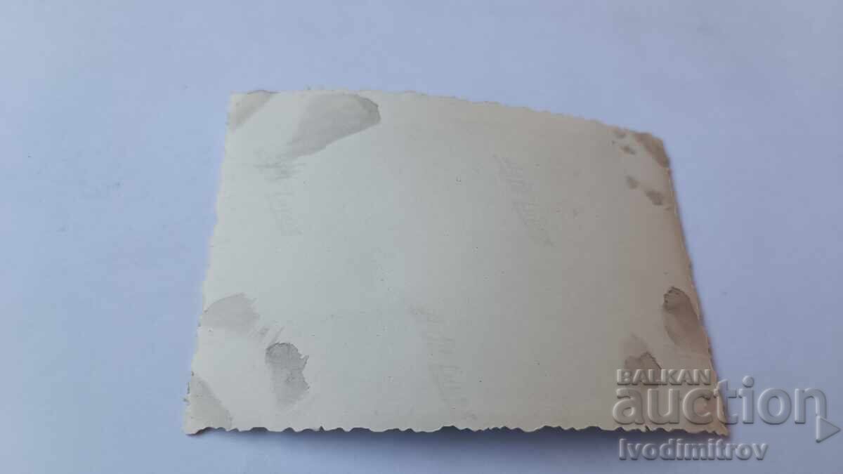 Family photo with a retro car with license plate Shn 778 with price 3.45 BGN | € 1.76 Family photo with a retro car with license plate Shn 778 with price 3.45 BGN | € 1.76