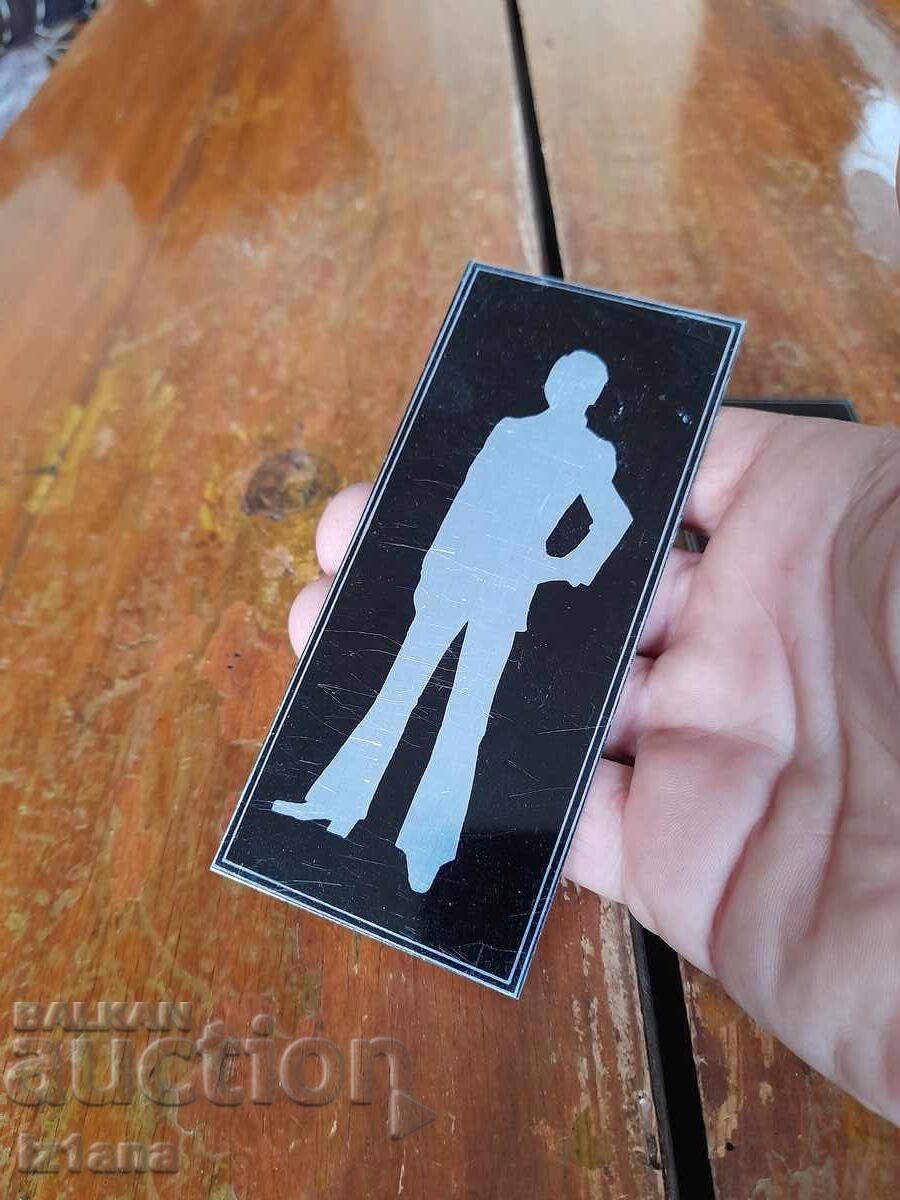 Delivery of Old signs, toilet signs