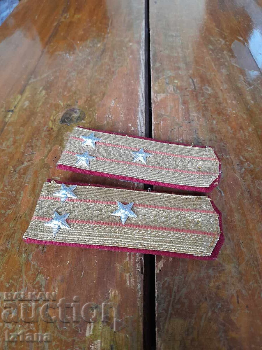 Παλιοί επωμίδες συνταγματάρχη