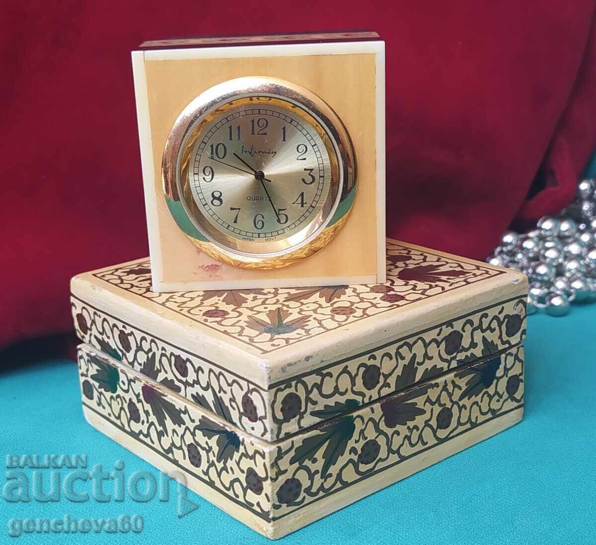 Retro table clock in beautiful boxes Retro table clock in beautiful boxes