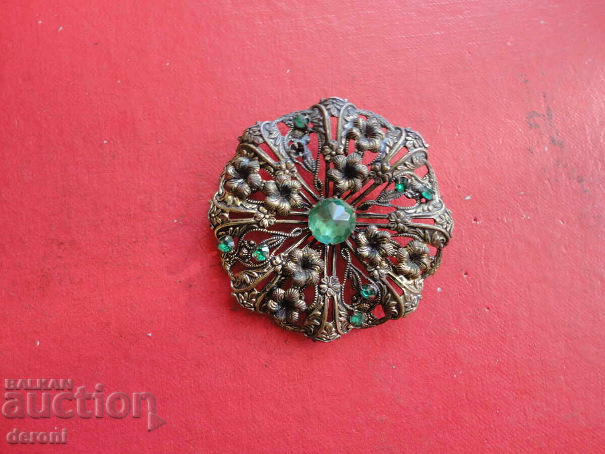 Antique gold-plated brooch with stones 33 - 5 Antique gold-plated brooch with stones 33 - 5