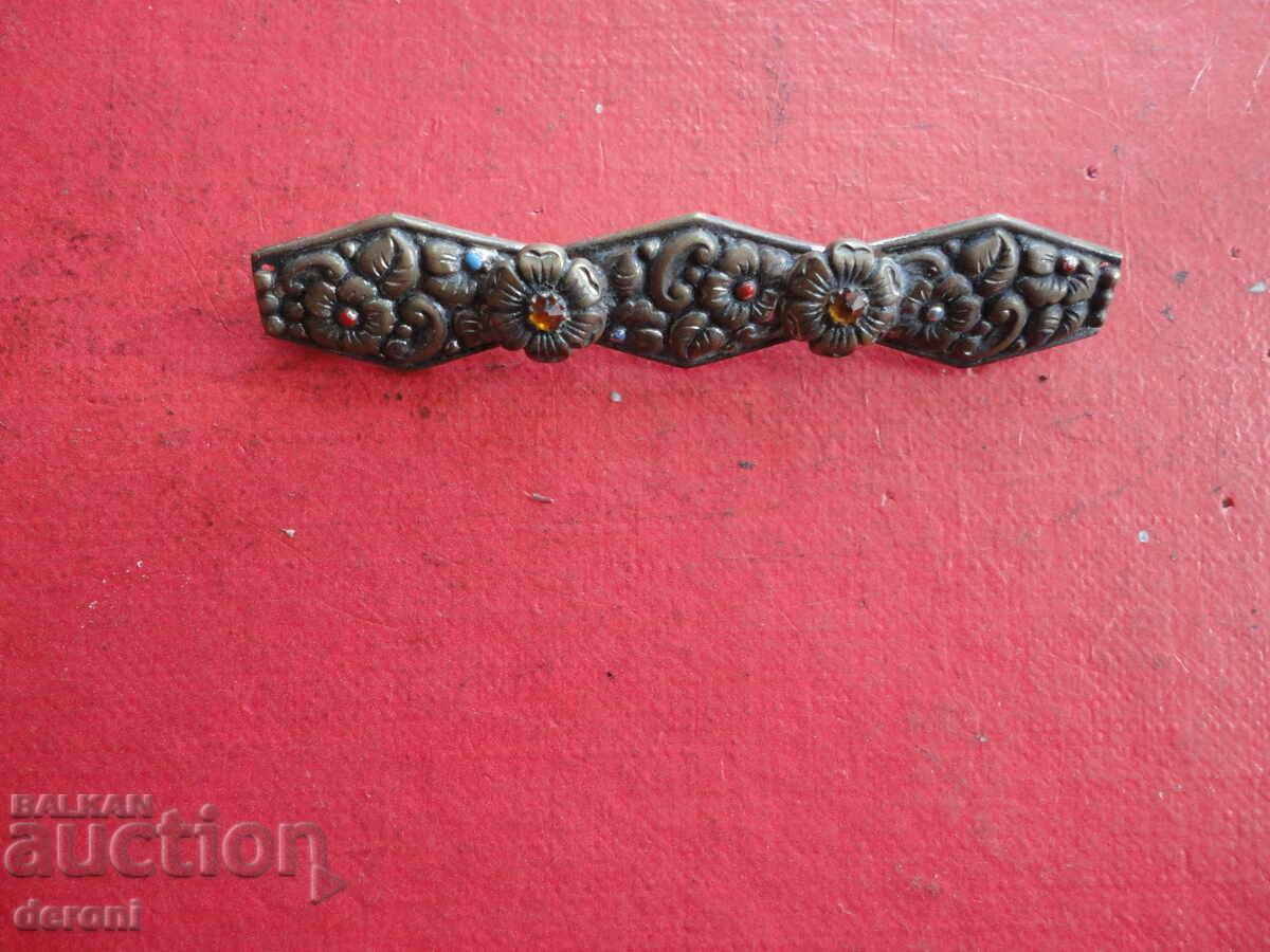 Antique gold-plated brooch with stones 333 - 6 Antique gold-plated brooch with stones 333 - 6
