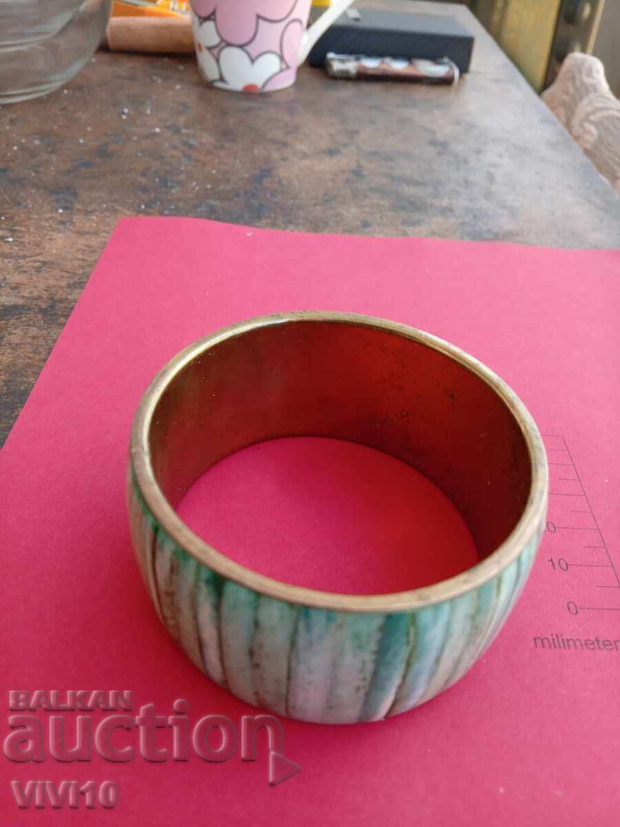 Antique bracelet of green mother-of-pearl and bronze