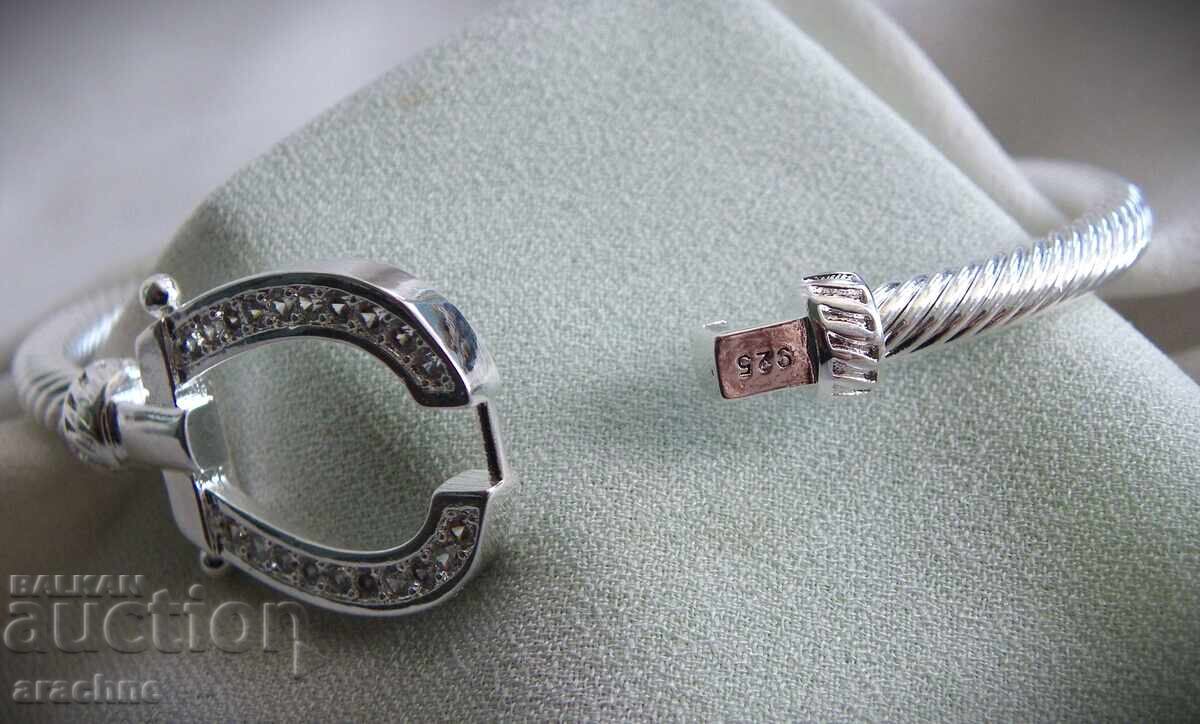 Delivery of Exquisite Silver Bracelet