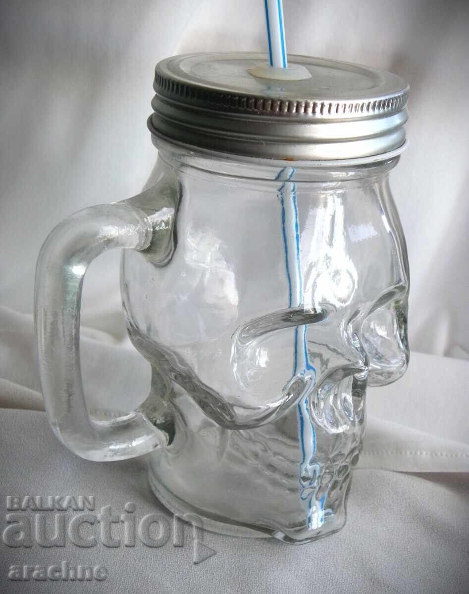 Recipient original de sticlă cu preț 29.00 BGN | € 14.83