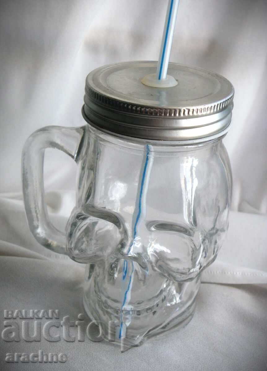 Recipient original de sticlă