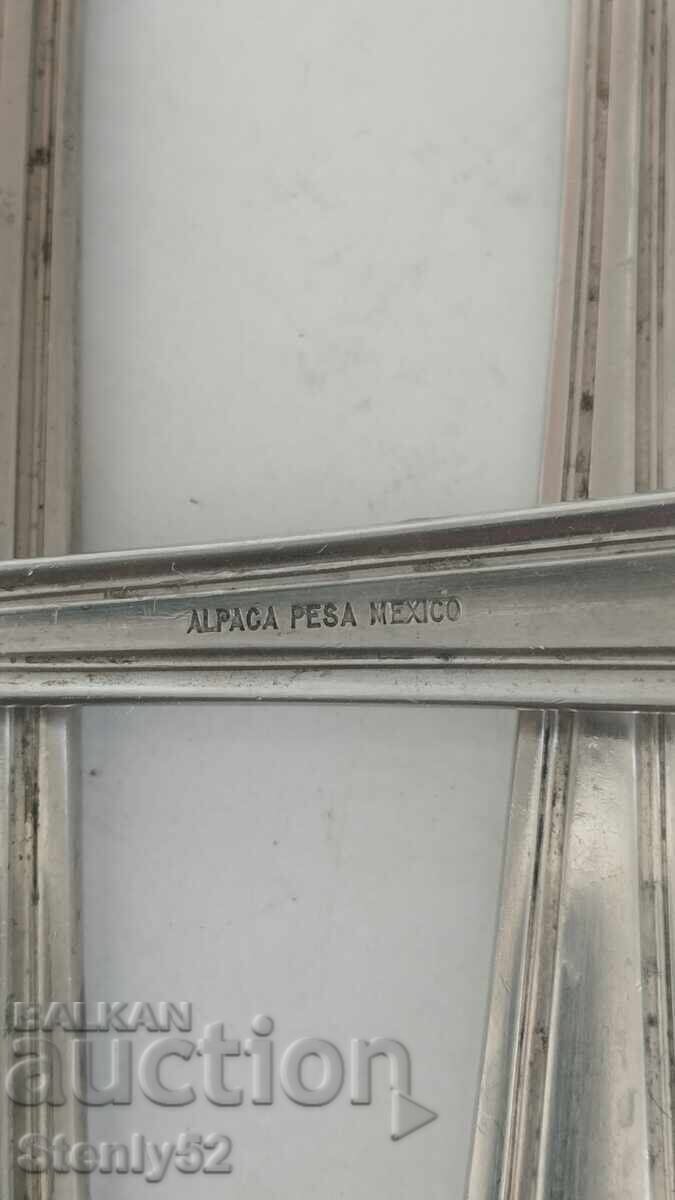 3 bucăți furculițe 7.5 cm.Mexic, alpaca cu preț € 10.00 | 19.56 BGN 3 bucăți furculițe 7.5 cm.Mexic, alpaca cu preț € 10.00 | 19.56 BGN