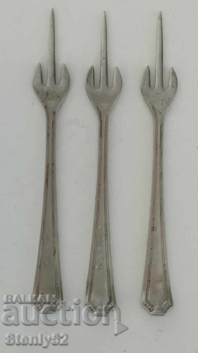 3 bucăți furculițe 7.5 cm.Mexic, alpaca 3 bucăți furculițe 7.5 cm.Mexic, alpaca