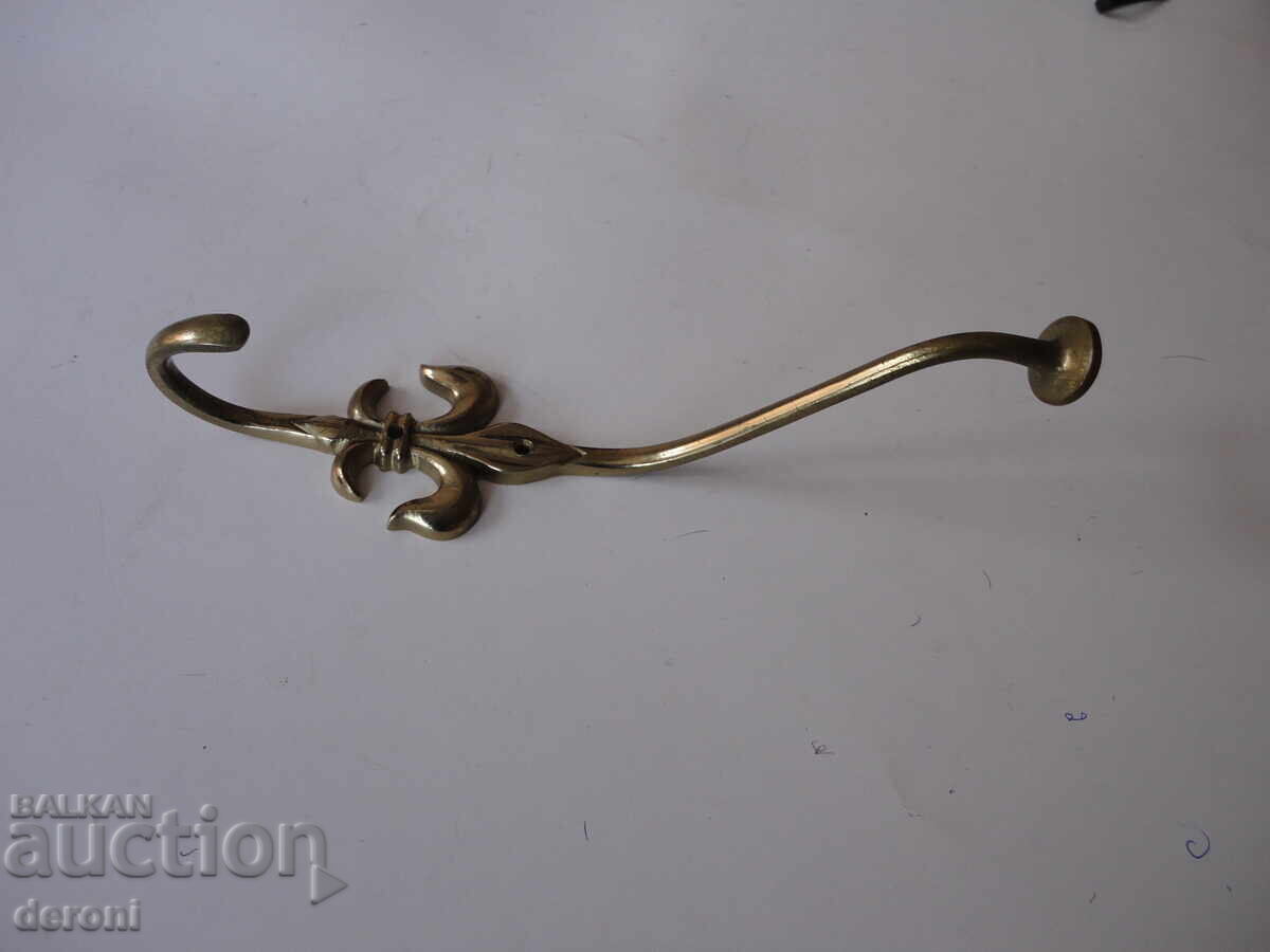 Livrarea Uimitor cuier german din bronz 2 Livrarea Uimitor cuier german din bronz 2