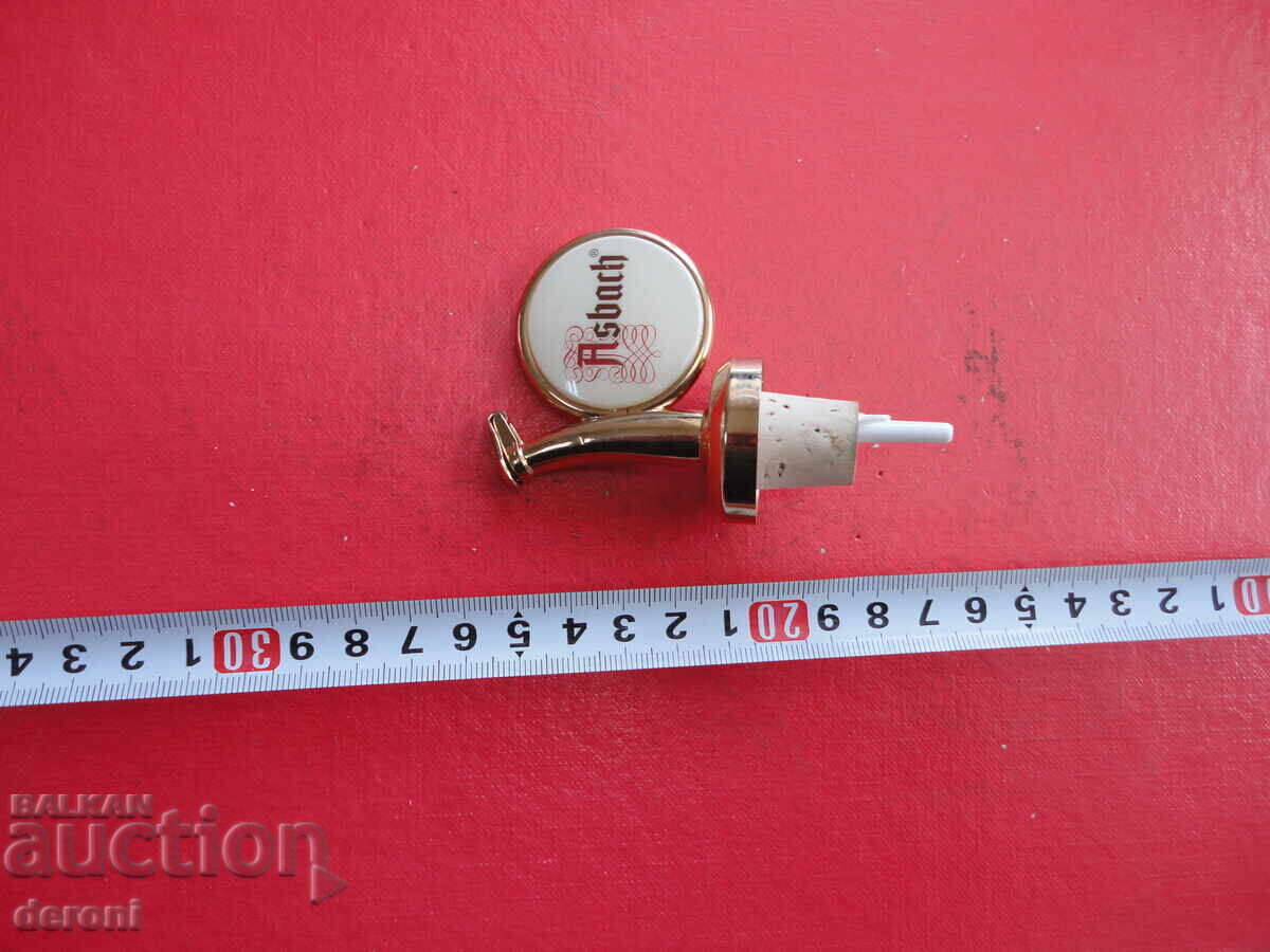 Страхотен дозатор за алкохол лиек Страхотен дозатор за алкохол лиек